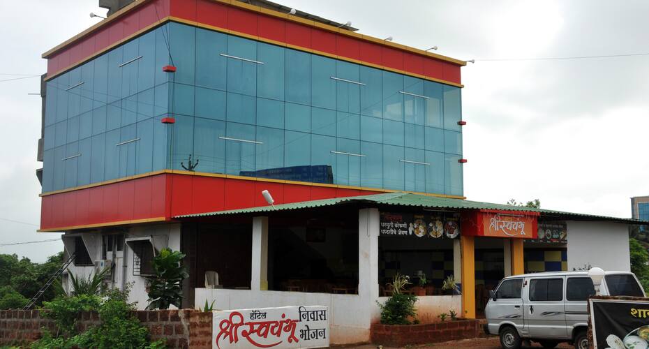 Shri Swayambhu Lodge, Ganpatipule 4